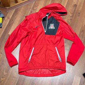 Men’s university of Arizona windbreaker size small